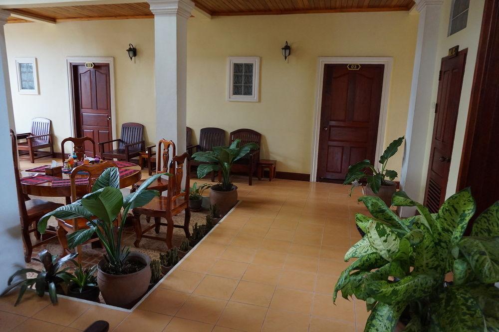 Phonepraseuth Guesthouse Luang Prabang Exteriör bild